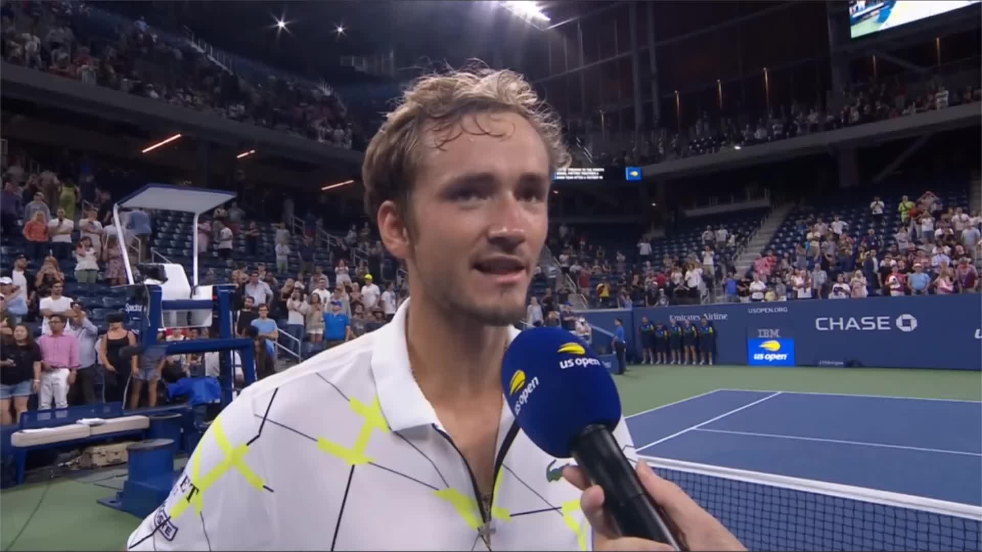 他积极投身 他积极投身