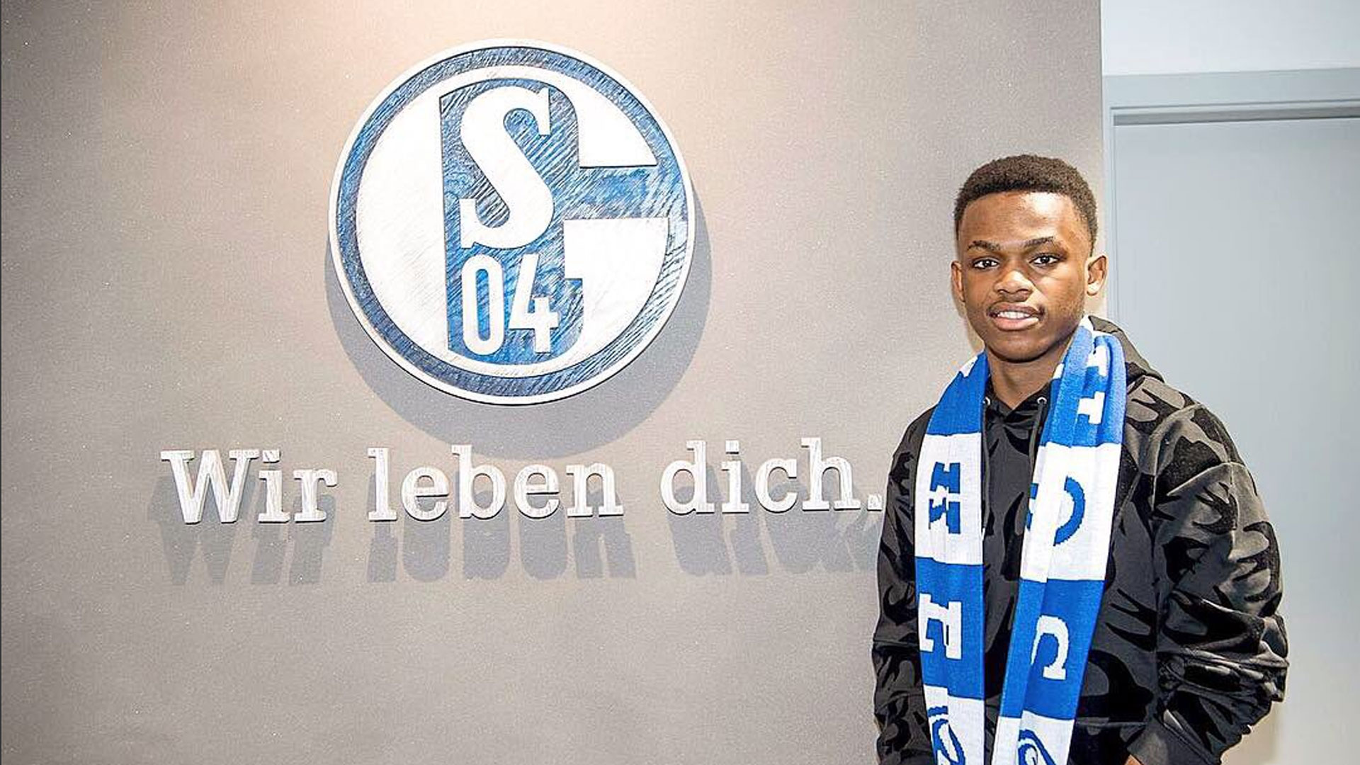 也是足球发 也是足球发