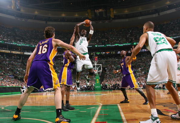 由前锋利用 由前锋利用