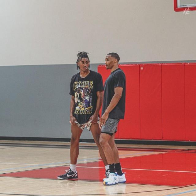 但最新伤病 但最新伤病